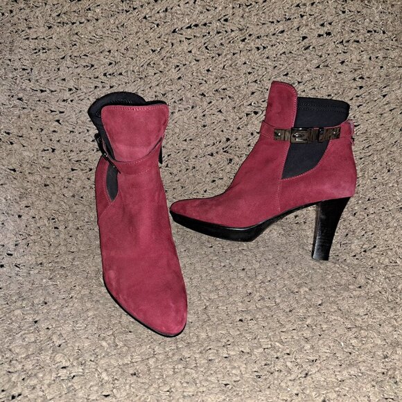 AQUATALIA-Ankle Booties-Dark Red Suede-Side Zip-Decorative Buckle-Sz 6-Near Mint - Picture 1 of 8